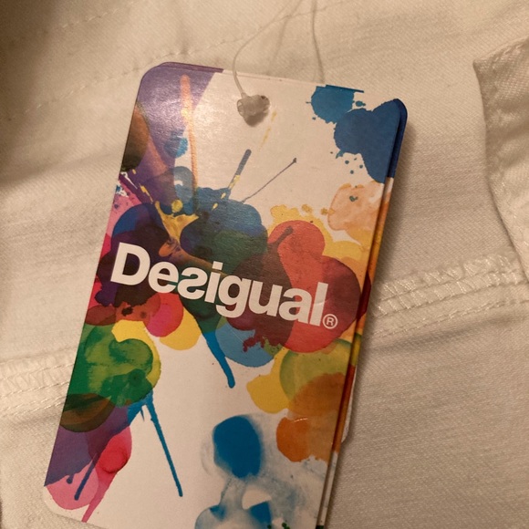 NWT Desigual Denim Jean Jacket, white/gold/silver, size 0 - Picture 4 of 5